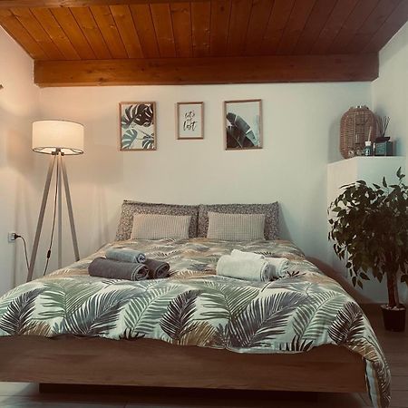 Bobo Home 2 Iglesias Luaran gambar