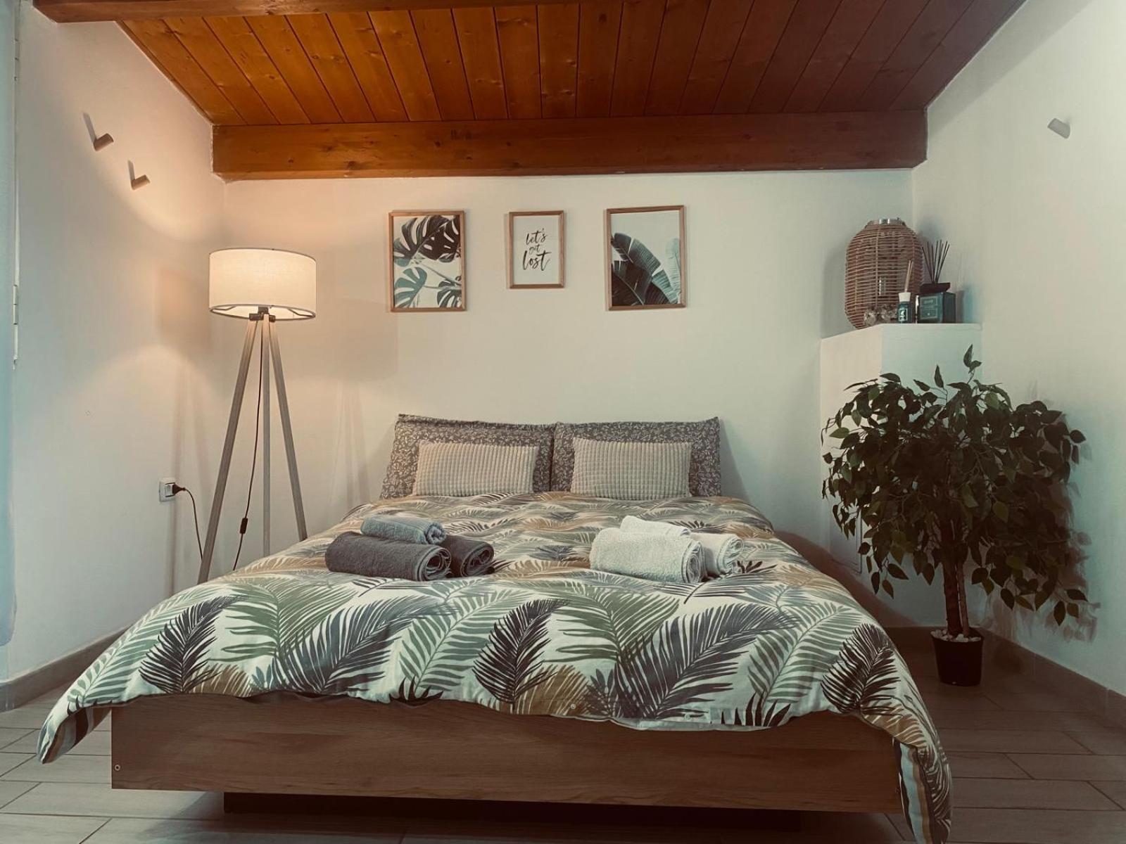 Bobo Home 2 Iglesias Luaran gambar